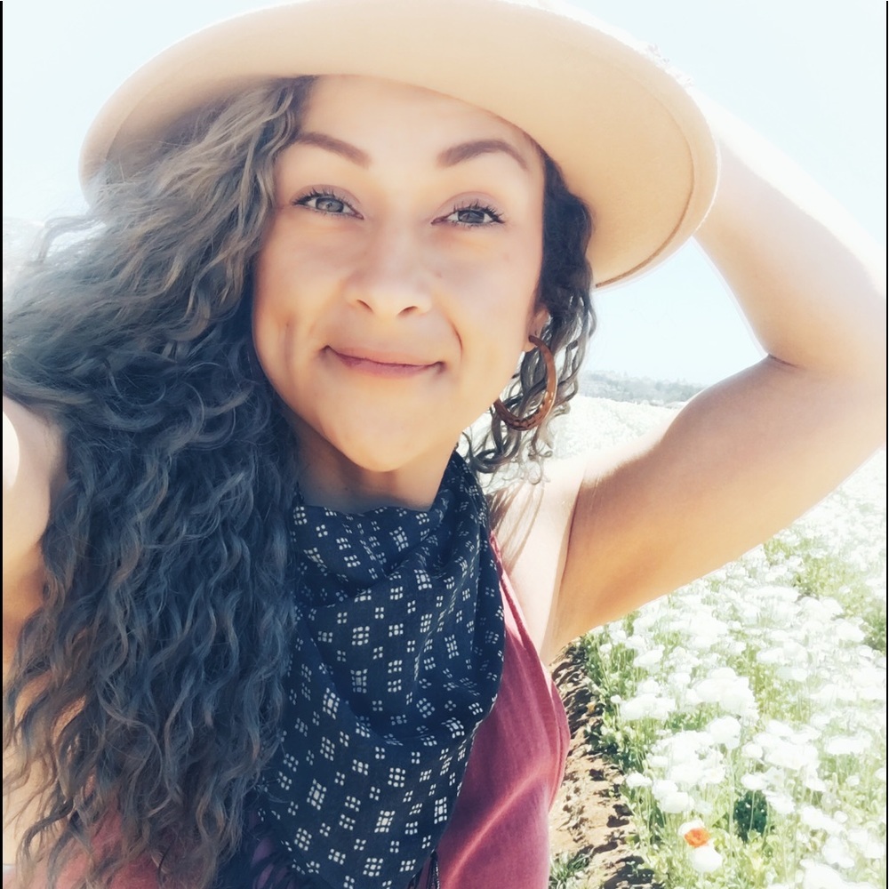 Meet your Posher, Kay